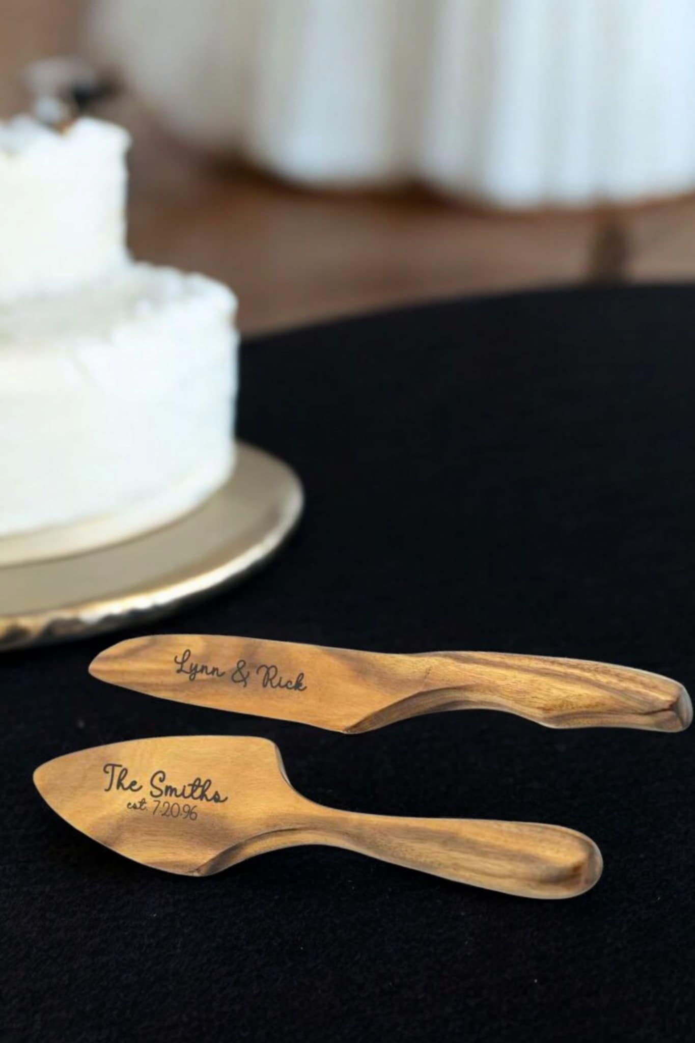 Teak Cake Knife Set